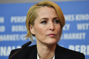 The Crown 4. sezonda Demir Lady’yi Gillian Anderson oynayacak