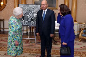 Kraliçe Elizabeth, 2003’ten bu yana ilk kez Irak Cumhurbaşkanı’nı kabul etti
