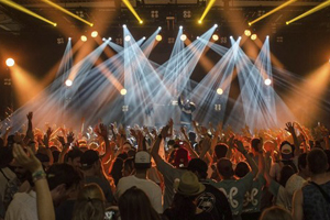 Bilim insanları müzik zevki ve IQ ilişkisini inceledi: Rap dinleyenlerin durumu vahim