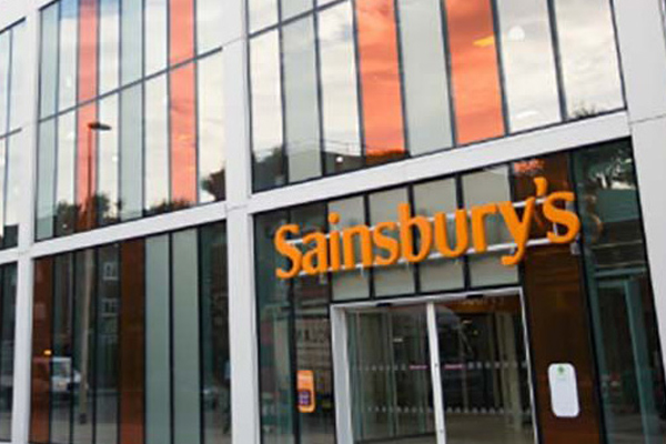 Sainsbury’s 115 şubesini kapatacak