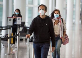 İngiltere’ye zorunlu karantina uygulayacak