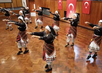 “Kısa zamanda ortaya harika bir gösteri çıkardık”