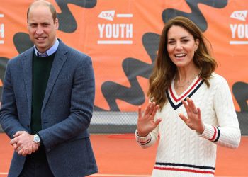 Gizli bir seyahat planlanılıyor