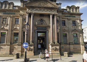 Banka şubeleri tek tek kapanıyor