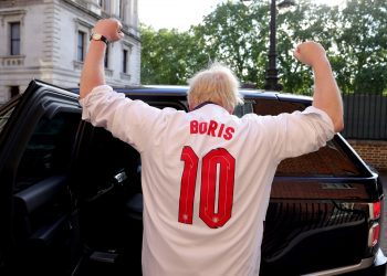 İngiltere kazanırsa tatil gelebilir