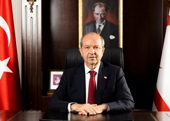 Ersin Tatar, Financial Times’a konuştu
