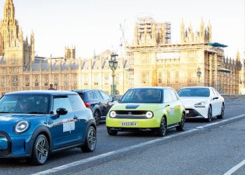 Türkiye’nin gururu iki milli boksör arasında ilginç benzerlik!