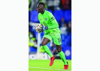 Adını   tarihe   yazdırdı !