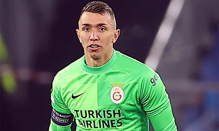 Fernando Muslera aylar sonra geri döndü