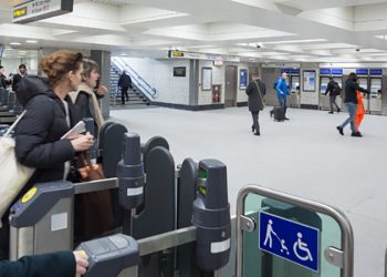 Londra’da otobüs ve metroya yaklaşık yüzde 5 zam yapılacak