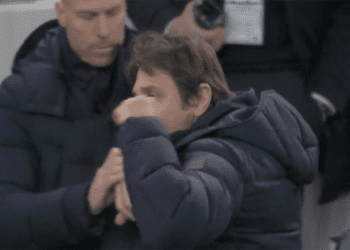 Tottenham, Everton’a büyük fark attı ! 