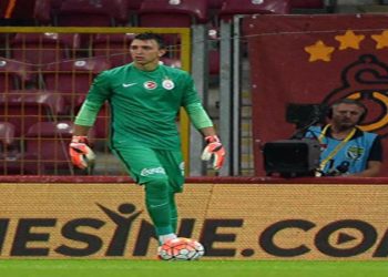 Muslera’nın hedefi Barcelona maçı