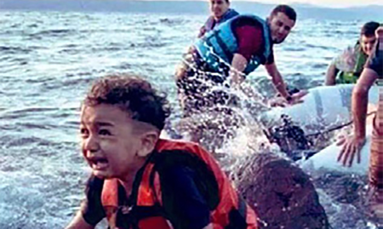 İngiltere’ye göç hala devam ediyor