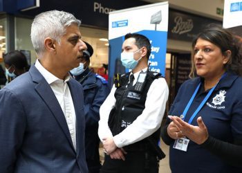 Sadiq Khan: “Polis Teşkilatımız herkesin başvurularına açıktır”