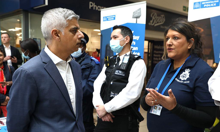 Sadiq Khan: “Polis Teşkilatımız herkesin başvurularına açıktır”