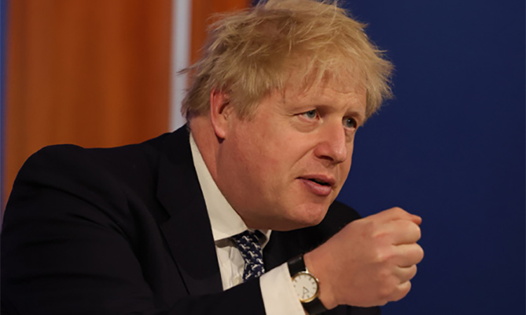 Başbakan Johnson’ın üzerinde, kendi partisinden gelen istifa baskısı artıyor