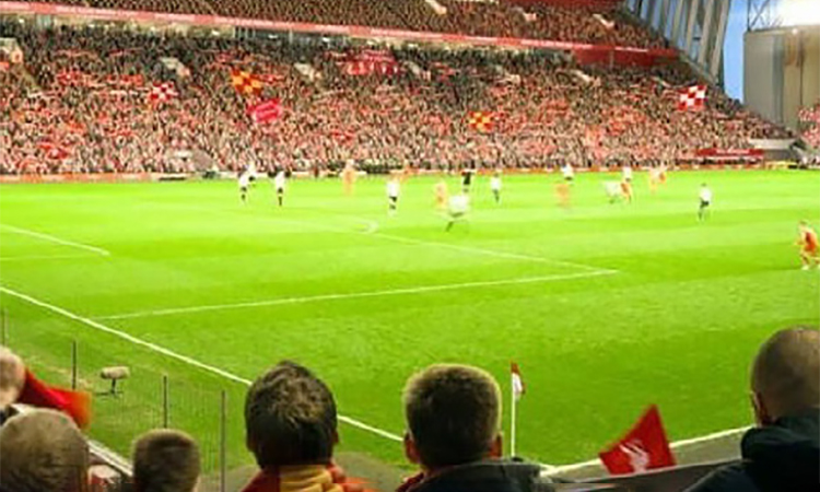 Anfield Road’ın isim hakkı satılabilir