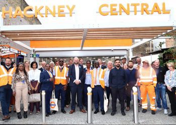 Hackney Central istasyonunun ikinci girişi açıldı