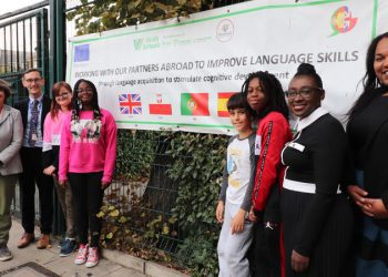 Saç düzleştiren kimyasallar kadınlarda rahim kanseri riskini artırıyor