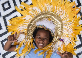 Başbakan Liz Truss, görevde kalmak için çabalıyor