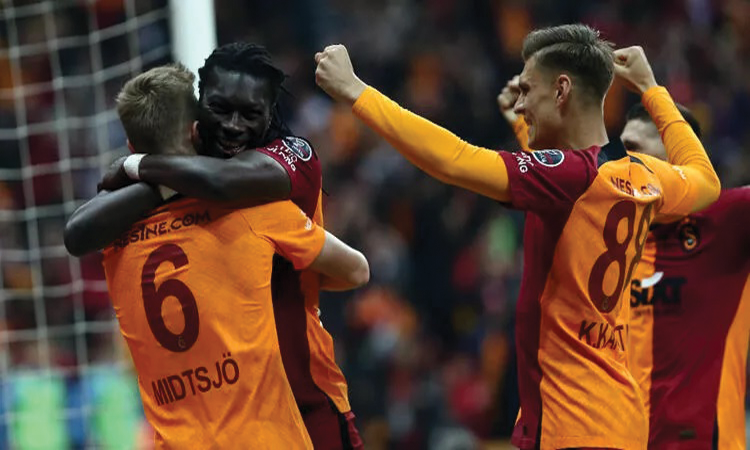 Galatasaray, son beş dakikada galip oldu