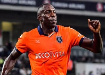 Başakşehir’de iki ayrılık: Nacer Chadli, Stefano Okaka