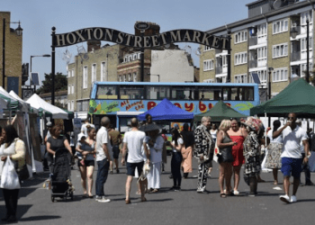 Sanat ve toplumun buluşması; Hoxton Street Yaz Fuarı, yarın