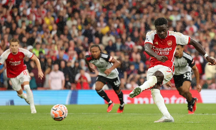Arsenal, Fulham ile berabere kaldı
