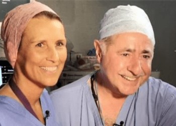 Birleşik Krallık’ta ilk rahim nakli başarıyla gerçekleştirildi