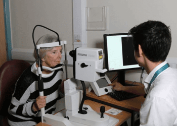 Parkinson hastalığında, erken teşhisin anahtarı göz taramaları