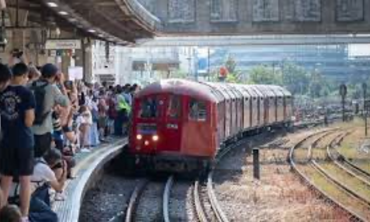 Geçmişe dönüş: 1938 yapımı metroyla tarihe yolculuk