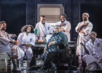 Unutulmayan müzikal; ‘A Strange Loop’,  bir sezon için Barbican’da