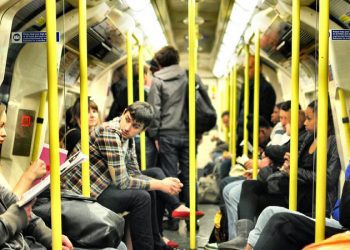 Yeni Piccadilly Line trenleri klima sistemine sahip olacak