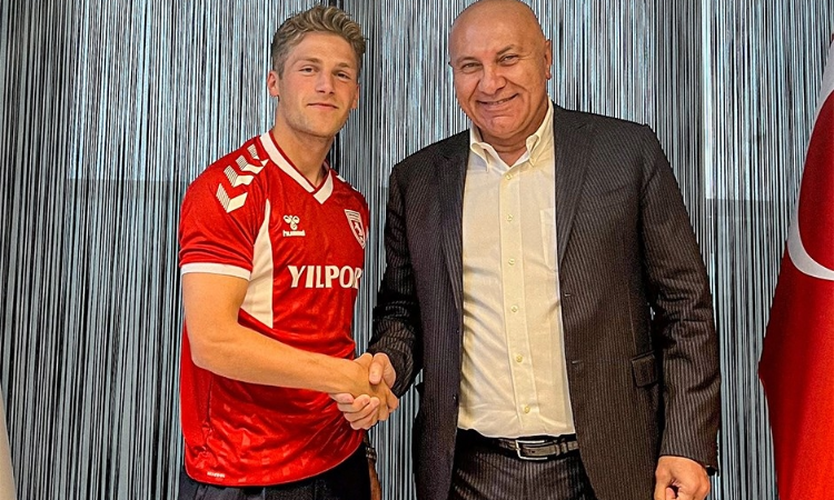 Samsunspor’dan iki imza birden