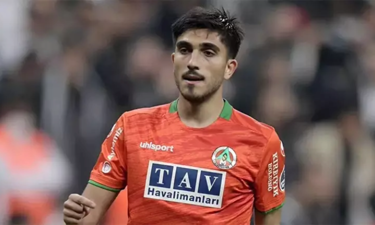 Trabzonspor’dan beş yıllık imza
