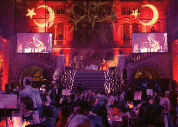 Cumhuriyetin 100. yıldönümü Londra’da da çoşkuyla kutlandı