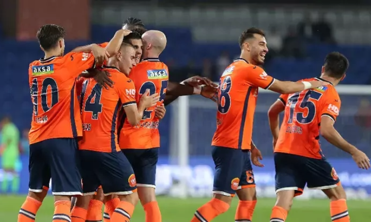 Başakşehir galibiyeti hatırladı
