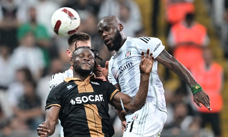 Beşiktaş’ta Onana için sürpriz karar