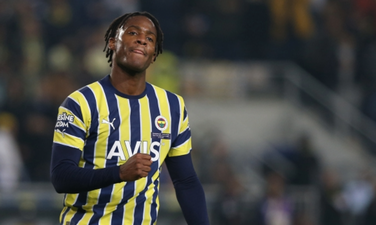 Michy Batshuayi ayrılmak istiyor