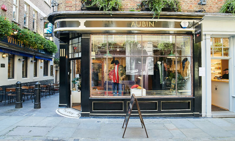 Carnaby’de moda ve güzellik dolu bir semt: Newburgh Quarter