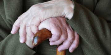 Sosyal bakım evlerindeki enfeksiyonlar izlenecek