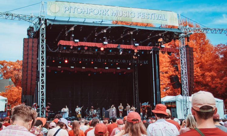 Pitchfork Müzik Festivali, 7 Kasım’da Londra’da başladı