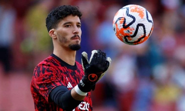 Altay Bayındır  tam not aldı