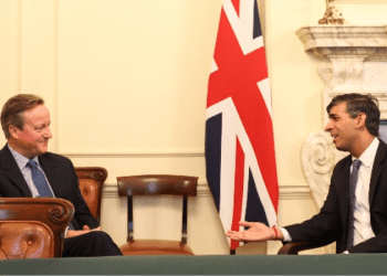 1970’lerden bu yana hükümete geri dönen ilk eski başbakan