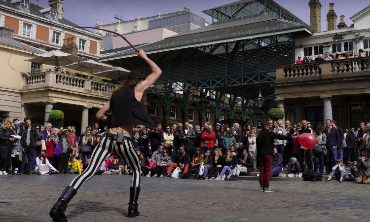 Covent Garden’da ki sokak sanatçıları, 400 yıl sonra kaybolabilir!