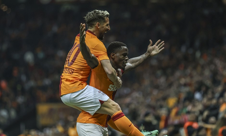 Galatasaray’da moral veren dört gollü zafer