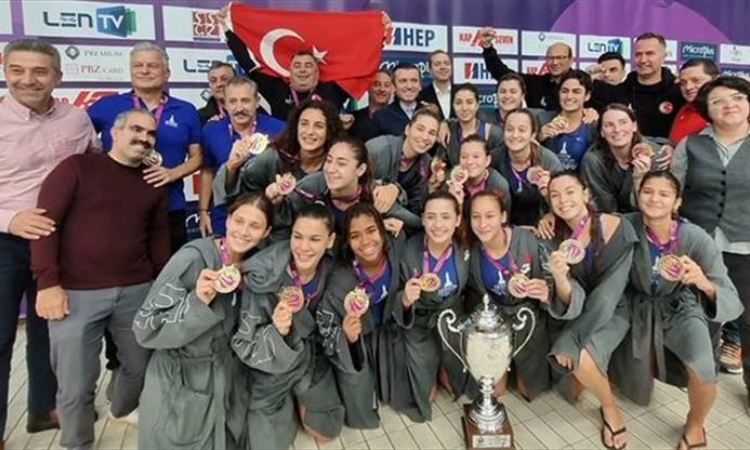 İzmir BŞB namağlup avrupa şampiyonu