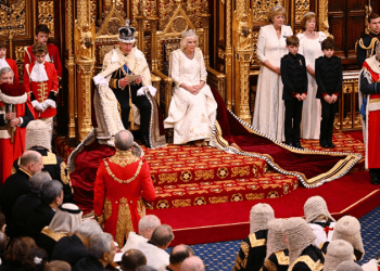 70 yıl sonra Parlamento da ilk ‘Kral’ konuşması