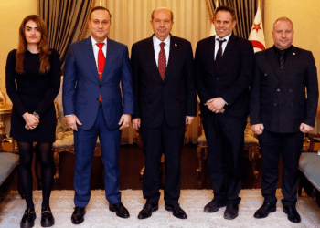 Tatar ve Yaşarata, ‘Seçme Hakkı ve Ulusal Hava Yolları’ konularını ele aldı