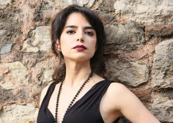 Ezgi Erol’un ilk İngilizce teklisi tüm dijital platformlarda yayında